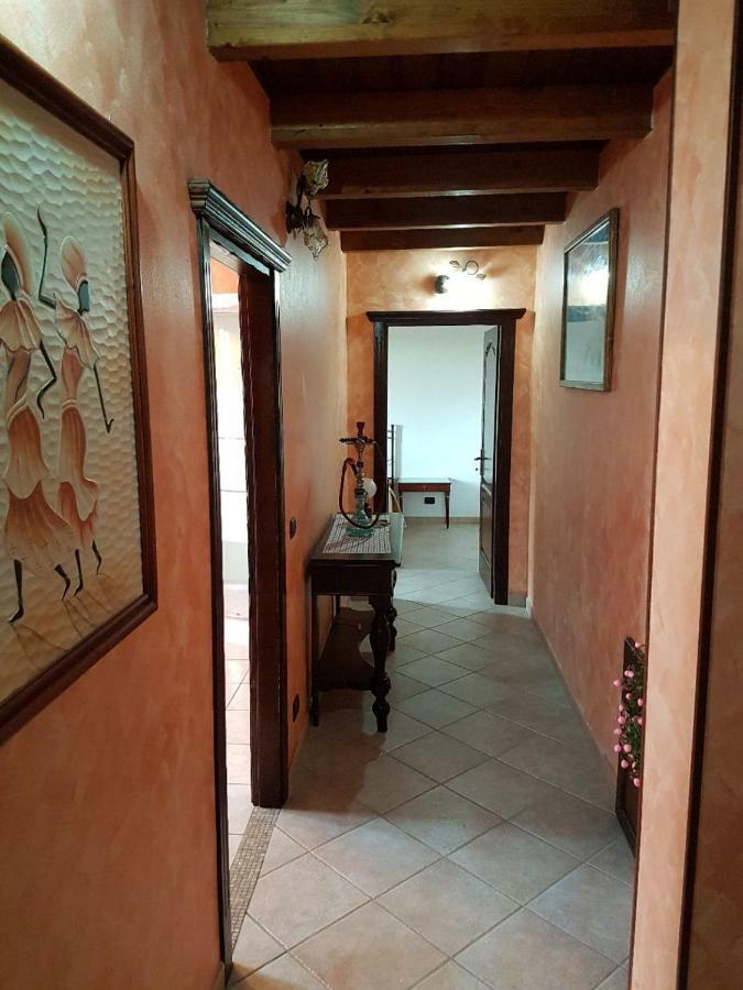 Casa Vacanza Il Mandorlo Domusnovas Exterior photo